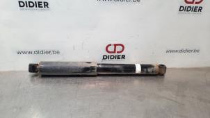 Used Rear shock absorber, left Mitsubishi L-200 2.4 Clean Diesel 4WD Price € 90,75 Inclusive VAT offered by Autohandel Didier