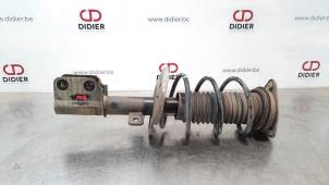 Used Front shock absorber, right Peugeot 308 SW (L4/L9/LC/LJ/LR) 1.2 12V e-THP PureTech 110 Price € 96,80 Inclusive VAT offered by Autohandel Didier