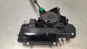 Used Tailgate lock mechanism Volkswagen Tiguan (AD1) 2.0 TDI 16V BlueMotion Technology SCR Price € 127,05 Inclusive VAT offered by Autohandel Didier