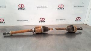 Usagé Cardan droit (transmission) Dacia Duster (SR) 1.3 TCE 130 16V Prix € 151,25 Prix TTC proposé par Autohandel Didier