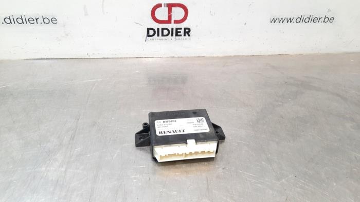 PDC Module from a Dacia Duster (SR) 1.3 TCE 130 16V 2019