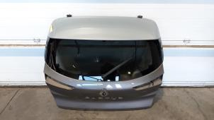 Used Tailgate Renault Captur II (RJB) 1.5 Blue dCi 115 Price € 381,15 Inclusive VAT offered by Autohandel Didier