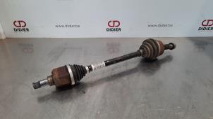 Used Front drive shaft, left Peugeot 3008 II (M4/MC/MJ/MR) 1.2 12V e-THP PureTech 130 Price € 127,05 Inclusive VAT offered by Autohandel Didier