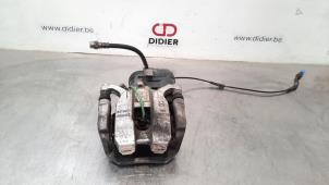 Used Rear brake calliper, right BMW 3 serie (G20) 320d 2.0 TwinPower Turbo 16V Price € 127,05 Inclusive VAT offered by Autohandel Didier