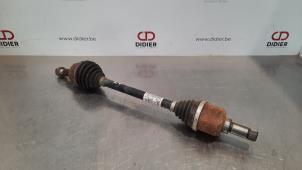 Used Front drive shaft, left Peugeot 3008 II (M4/MC/MJ/MR) 1.5 BlueHDi 130 Price € 90,75 Inclusive VAT offered by Autohandel Didier