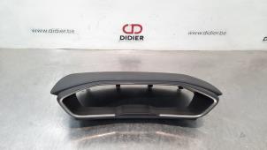 Used Odometer decorative strip Peugeot 508 (F3/FB/FH/FP) 1.2 12V PureTech 130 Price € 66,55 Inclusive VAT offered by Autohandel Didier