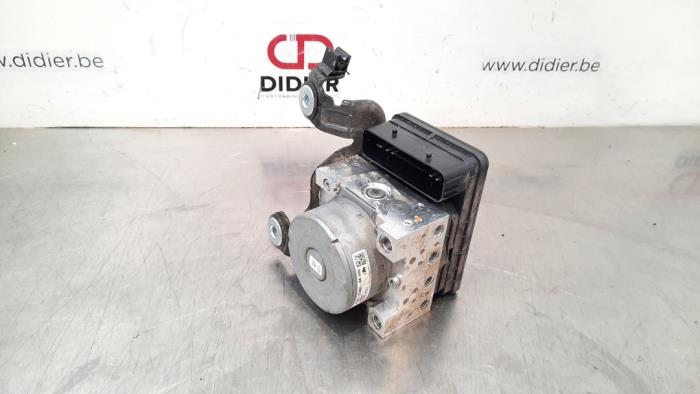 Używane Pompa ABS Ford Galaxy (CK) 2.0 TDCi 150 16V Cena na żądanie oferowane przez Autohandel Didier