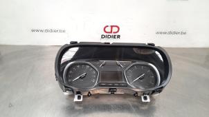 Used Odometer KM Opel Vivaro 2.0 CDTI 177 Price € 193,60 Inclusive VAT offered by Autohandel Didier