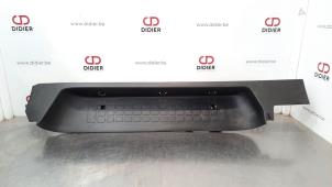 Used Sliding door entry level right Opel Vivaro 2.0 CDTI 177 Price € 48,40 Inclusive VAT offered by Autohandel Didier