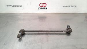 Used Anti-roll bar guide Opel Vivaro 2.0 CDTI 177 Price € 18,15 Inclusive VAT offered by Autohandel Didier
