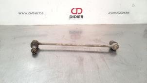 Used Anti-roll bar guide Mercedes Vito (447.6) 2.2 114 CDI 16V Price € 24,20 Inclusive VAT offered by Autohandel Didier