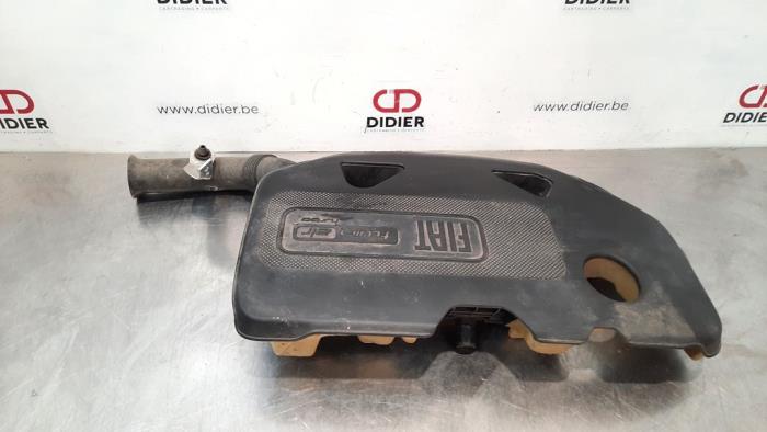 Gebrauchte Abdeckblech Motor Fiat 500 (312) 0.9 TwinAir 85 Preis € 60,50 Mit Mehrwertsteuer angeboten von Autohandel Didier