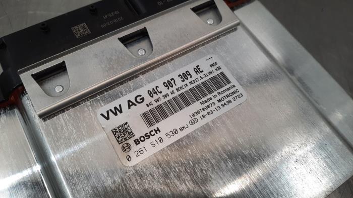 Ordenador de gestión de motor de un Audi A3 Sportback (8VA/8VF) 1.0 TFSI 12V 2018