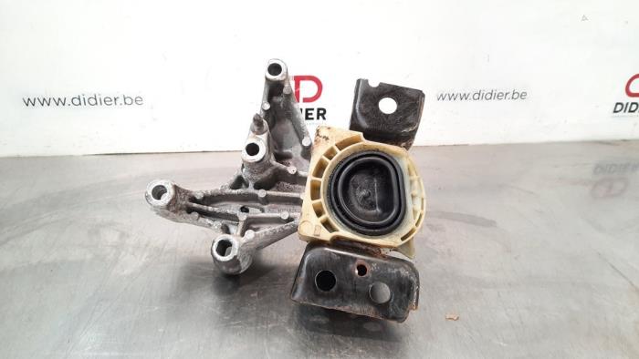 Used Engine mount Renault Kangoo Express (FW) 1.5 dCi 75 Price € 30,25 Inclusive VAT offered by Autohandel Didier