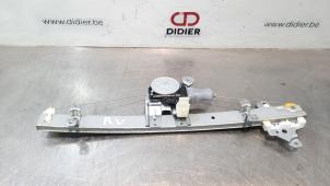 Used Door window motor Nissan X-Trail (T32) 1.3 DIG-T 16V Price € 127,05 Inclusive VAT offered by Autohandel Didier