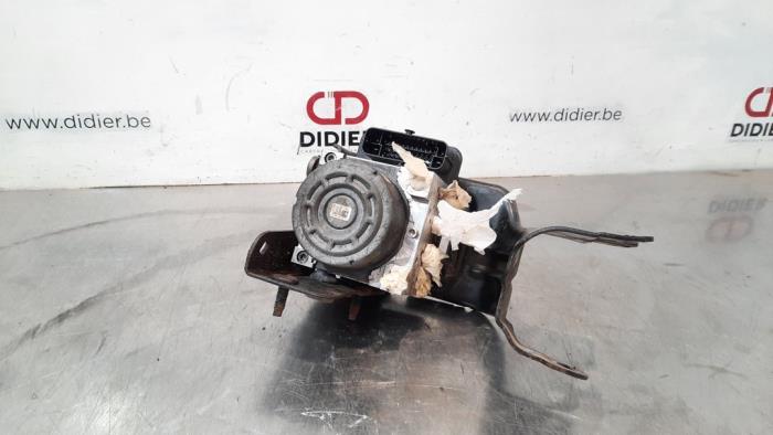 Usagé Pompe ABS Citroen DS3 (SA) 1.4 HDi Prix € 163,35 Prix TTC proposé par Autohandel Didier