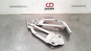 Used Set of hinges Volkswagen Touran (1T3) 1.6 TDI 16V Price € 42,35 Inclusive VAT offered by Autohandel Didier