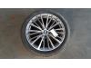 BMW 3 serie (G20) 330e 2.0 TwinPower Turbo 16V Wheel + tyre