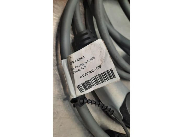 Kabel ladowania hybryda z BMW 3 serie (G20) 330e 2.0 TwinPower Turbo 16V 2020