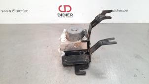 Used ABS pump Dacia Sandero II 0.9 TCE 12V Price € 121,00 Inclusive VAT offered by Autohandel Didier
