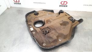 Used Engine cover Hyundai H-350 2.5 CRDi Price € 54,45 Inclusive VAT offered by Autohandel Didier