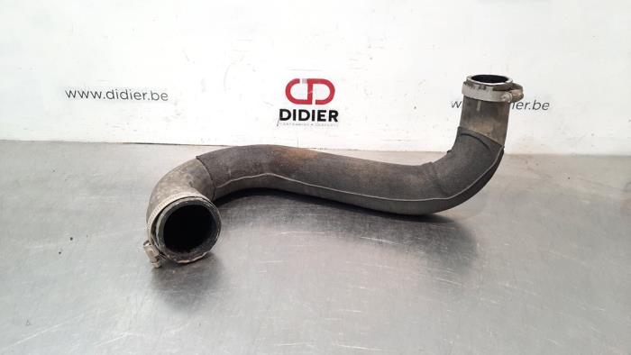 Gebrauchte Intercooler Schlauch Audi A4 Avant (B9) 2.0 35 TFSI Mild Hybrid 16V Preis € 42,35 Mit Mehrwertsteuer angeboten von Autohandel Didier