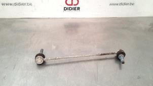 Used Anti-roll bar guide Dacia Duster (SR) 1.3 TCE 130 16V Price € 18,15 Inclusive VAT offered by Autohandel Didier