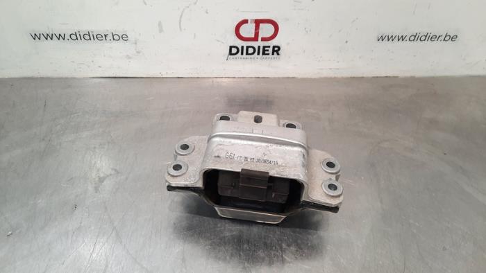 Used Engine mount Volkswagen Caddy Combi IV 2.0 TDI 102 Price € 18,15 Inclusive VAT offered by Autohandel Didier