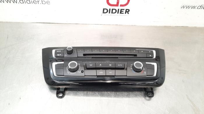 Usagé Commande chauffage BMW 3 serie Touring (F31) 318i 1.5 TwinPower Turbo 12V Prix € 102,85 Prix TTC proposé par Autohandel Didier