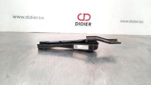 Used Gearbox mount Audi Q2 (GAB/GAG) 1.5 35 TFSI 16V Price € 24,20 Inclusive VAT offered by Autohandel Didier