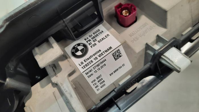 Wyswietlacz nawigacji z BMW X2 (F39) sDrive 18d 2.0 16V 2020