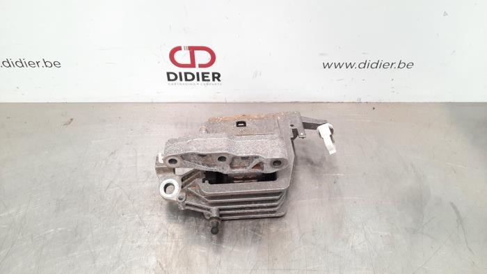 Used Engine mount Mini Mini (F55) 1.2 12V One Price € 24,20 Inclusive VAT offered by Autohandel Didier