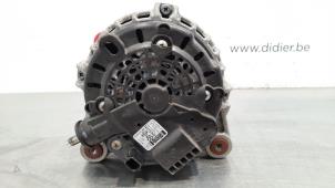 Dynamo d'un Nissan Pulsar (C13) 1.6 GT DiG-T 16V 2018