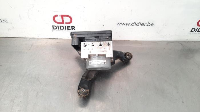 Używane Pompa ABS Mini Mini (F56) 1.5 12V One Cena € 266,20 Z VAT oferowane przez Autohandel Didier