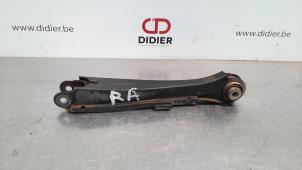 Used Rear wishbone, right Volvo V60 II (ZW) 2.0 D4 16V Price € 48,40 Inclusive VAT offered by Autohandel Didier