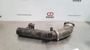 Used Intercooler tube Volvo V60 II (ZW) 2.0 D4 16V Price € 66,55 Inclusive VAT offered by Autohandel Didier