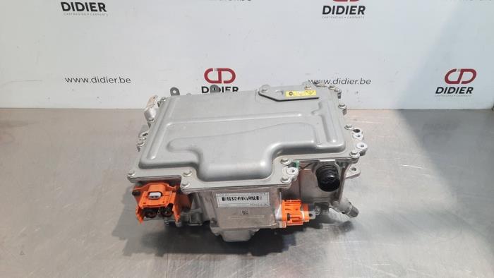 Używane DC/CD konwertor Renault Clio V (RJAB) 1.6 E-Tech 140 16V Cena € 665,50 Z VAT oferowane przez Autohandel Didier