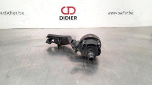 Used Additional water pump BMW 5 serie (G30) 520d 2.0 TwinPower Turbo 16V Price € 42,35 Inclusive VAT offered by Autohandel Didier