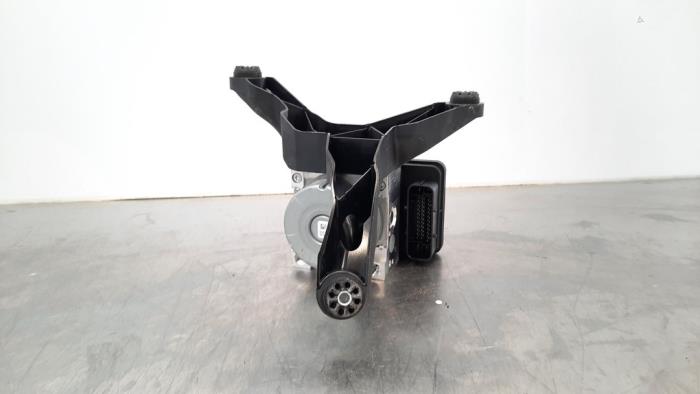 Begagnade ABS-pump Mini Mini (F55) 1.5 12V Cooper Pris € 399,30 Inklusive moms erbjuds av Autohandel Didier