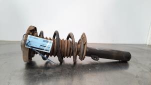 Used Front shock absorber, right Mini Clubman (F54) 2.0 Cooper D 16V Price € 96,80 Inclusive VAT offered by Autohandel Didier