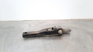 Used Gearbox mount Audi A3 Cabriolet (8V7/8VE) 2.0 TDI 16V Price € 24,20 Inclusive VAT offered by Autohandel Didier