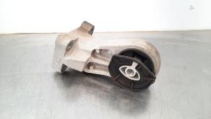 Used Engine mount Opel Movano 2.3 CDTi 16V RWD Price € 42,35 Inclusive VAT offered by Autohandel Didier