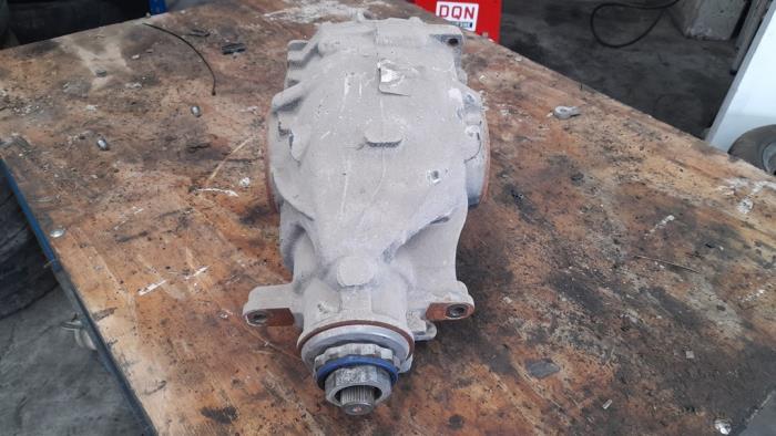Rear differential from a BMW Z4 Roadster (E89) sDrive 18i 2.0 16V 2013