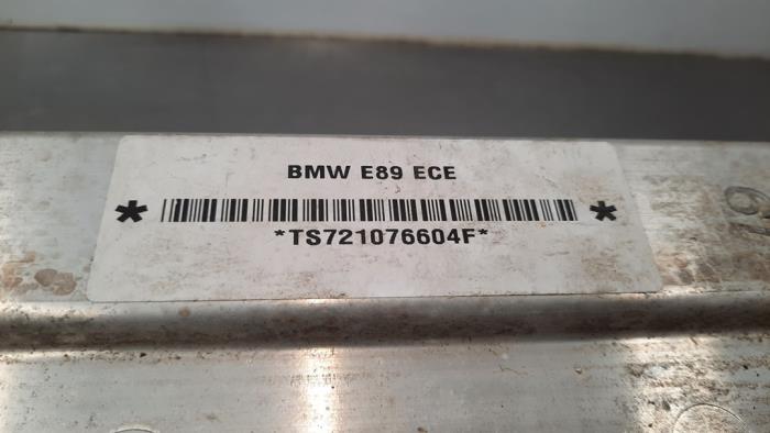 Stoßstangeträger hinten van een BMW Z4 Roadster (E89) sDrive 18i 2.0 16V 2013