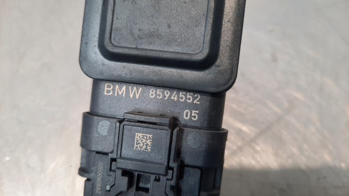 Nox sensor from a BMW X5 (G05) xDrive 25d 2.0 16V 2021