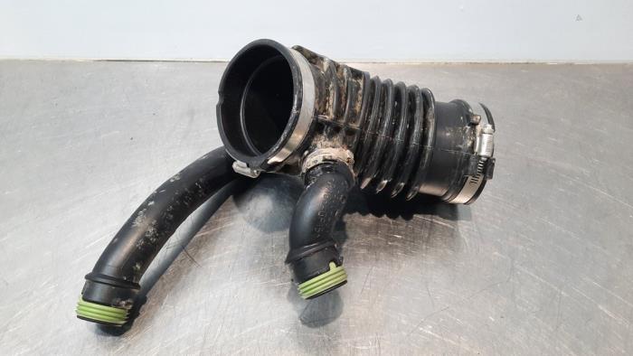 Air intake hose from a BMW X5 (G05) xDrive 45 e iPerformance 3.0 24V 2021