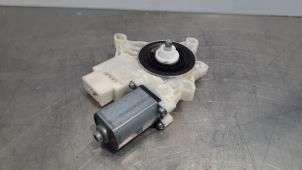 Used Door window motor BMW X5 (G05) xDrive 45 e iPerformance 3.0 24V Price € 60,50 Inclusive VAT offered by Autohandel Didier