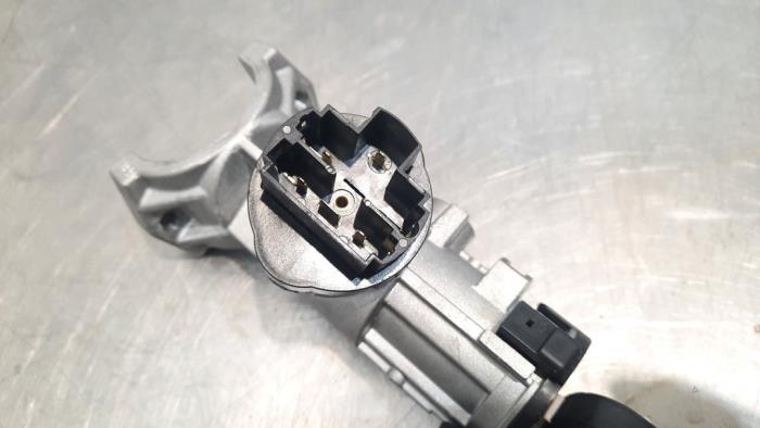Set of locks from a Citroën Jumper (U9) 2.0 BlueHDi 110 2019