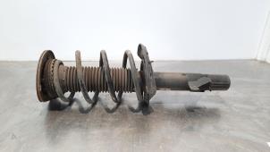 Used Fronts shock absorber, left Volvo V60 I (FW/GW) 1.6 DRIVe Price € 66,55 Inclusive VAT offered by Autohandel Didier