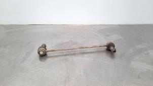 Used Anti-roll bar guide Volvo V60 I (FW/GW) 1.6 DRIVe Price € 18,15 Inclusive VAT offered by Autohandel Didier